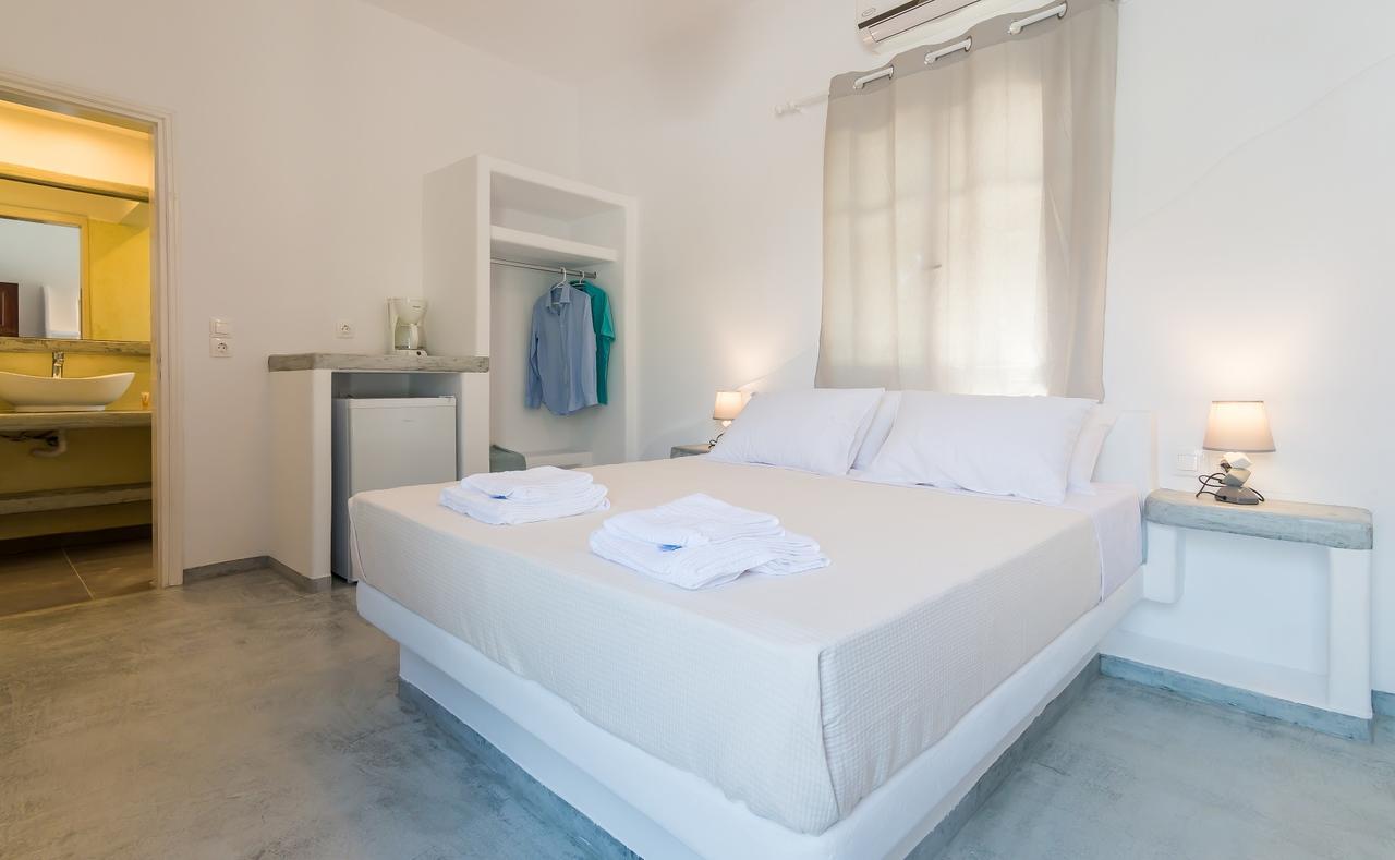 Takiss Rooms Pollonia Exterior foto